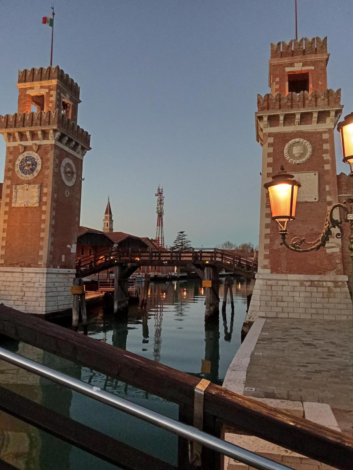 La Bella Venezia - Entire Private Apartment المظهر الخارجي الصورة
